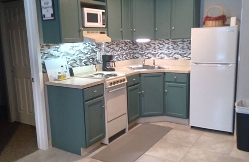 Killington Cabin | Killington/Mendon CLEAN, 1 bedroom cabin