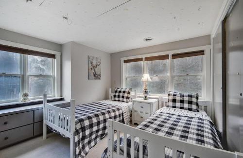 Killington House | Killington Mountain Home! HotTub & 5 min to Skiing!