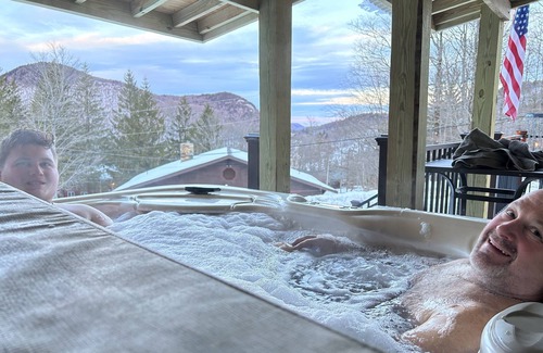 Killington House | Killington , Pico , summer Vacation retreat w Air conditioned . Top notch !