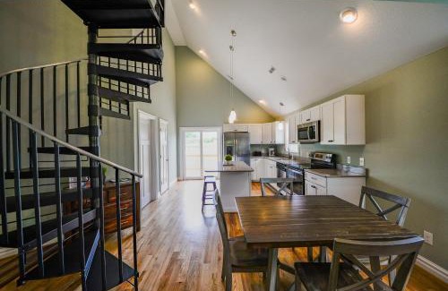 Harbinger House | Kilmarlic Nicklaus Cottage