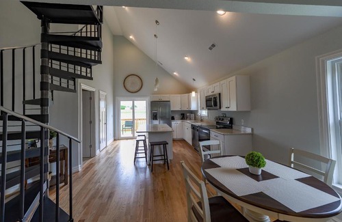 Harbinger House | Kilmarlic Snead Cottage