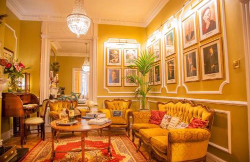 City Centre Dublin House | Kilronan House