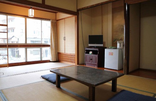 Nishi Ward Hotel | Kimatsu Ryokan