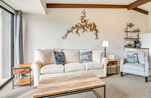Kimberling City Apartment | Kimberling City Condo with Lake Views and Pool Access