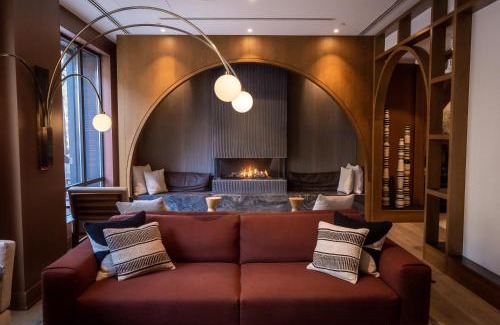 Bloor-Yorkville Hotel | Kimpton Saint George Hotel by IHG