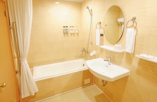 Lingya District Hotel | Kindness Hotel Weiwuying