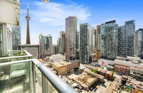 Downtown Toronto Apartment | King Bed, Amazing View, Free Parking