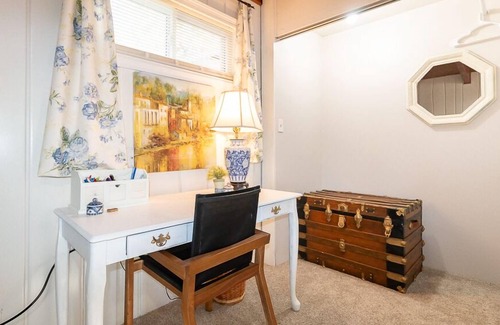 Topeka House | King Bed and Fenced Yard, Pet Friendly Bohemian Styled Home MTB2225