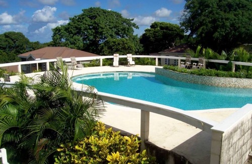Sion Hill House | King bedroom with pool!