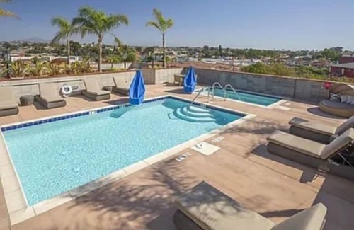 National City Apartment | King Beds Suite 307NC