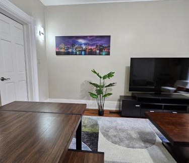 Peterborough Apartment | King Comfort Retreat