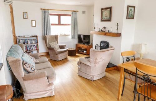 Cleggan House | King Cottage