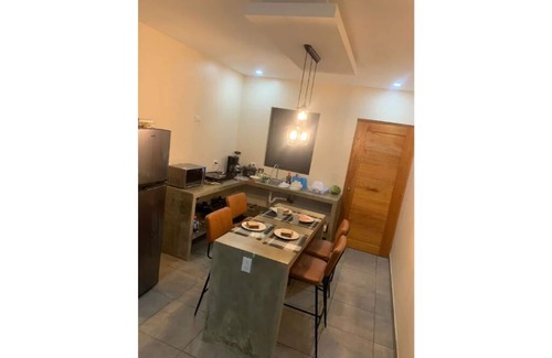 Puerto Viejo de Talamanca Villa | King Size Bed Family Apartment Full Kitchen Pool Side Near Beach - 101