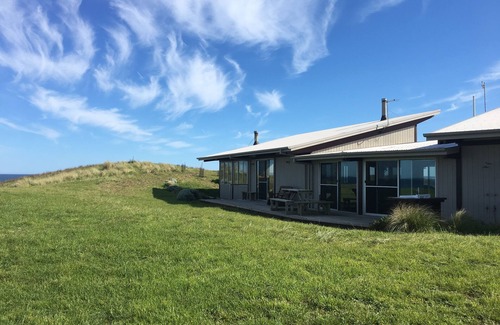 Currie House | King Island Beach house- ocean all round