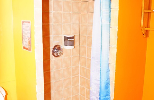 Placencia Hotel | King Lewey's Island Resort