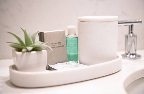 Teton Village Hotel | King + Queen Sofa Sleeper, Gravity Haus, Steps from Gondolas, Outdoor Pool