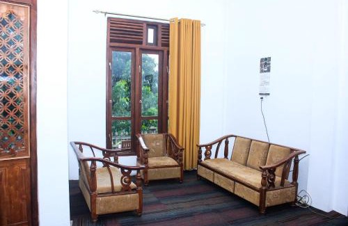 Lindula House | King's Hill Hotel
