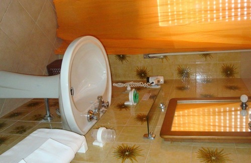 Baia Caddinas Hotel | King's Hotel