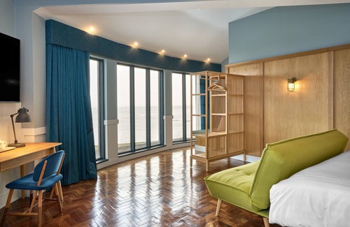 Sutton Cross Hotel | King Sitric