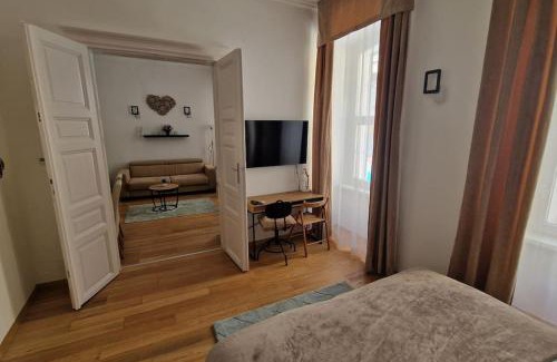 Pecs Apartment | King Street