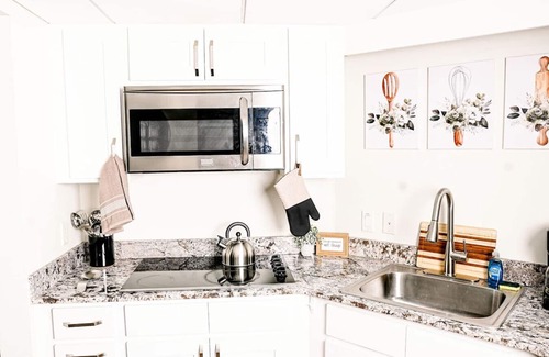Fort Myers River District Apartment | King Suite | City + Water Views