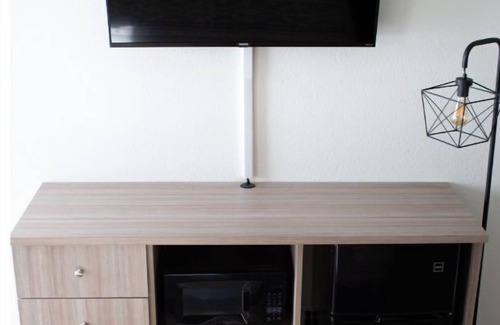 Encampment Apartment | King Suite: Platte River Rustic Comfort