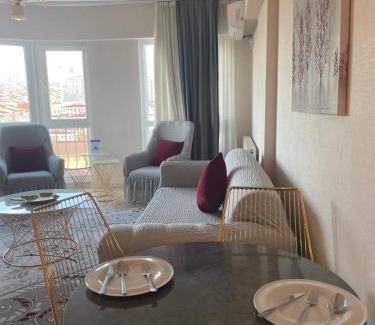 Esenyurt Apartment | King Suite SS18