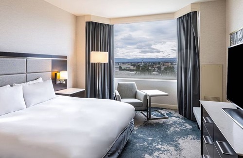 Redwood Shores Hotel | King Water View Room at Grand Bay San Francisco Hotel, Pet-friendly Property