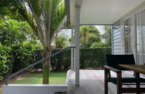 Russell House | Kingfisher Cottage 2 or 3 Bedroom - Russell Cottages Collection
