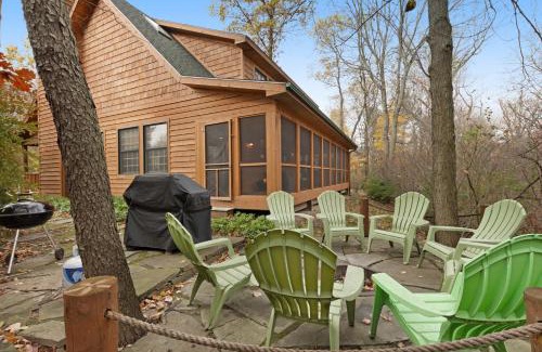 Saugatuck House | Kingfisher Cove Cabin 2