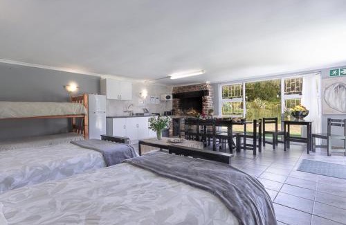 Helderberg Rural Cabin | Kingfisher Hollow