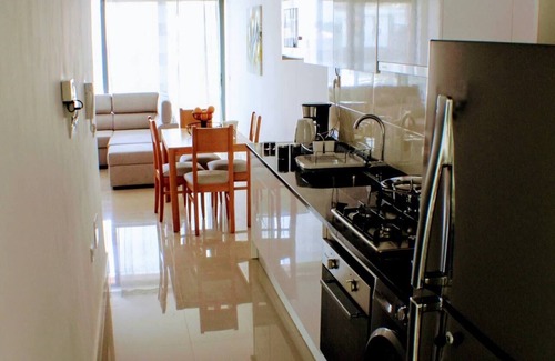 Praia Apartment | Kingfisher Plateau. 2A Apt on Rua Pedonal. Praia Central Near cafes & shops