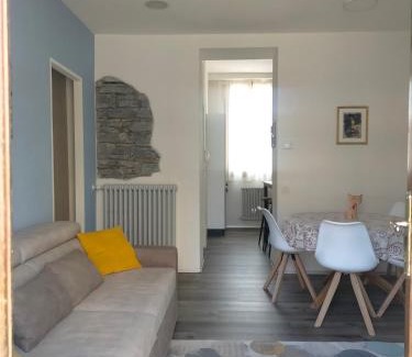 Domodossola Apartment | Kinghouse