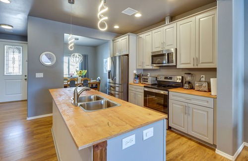 Kingman House | Kingman Getaway w/Patio Near Route 66!