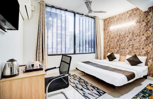 New Delhi Hotel | Kings Court Hotel Pitampura