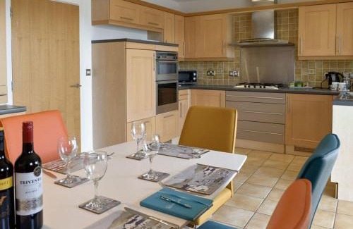 Turnchapel House | Kings Haven
