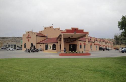 Cody Hotel | Kings Inn Cody