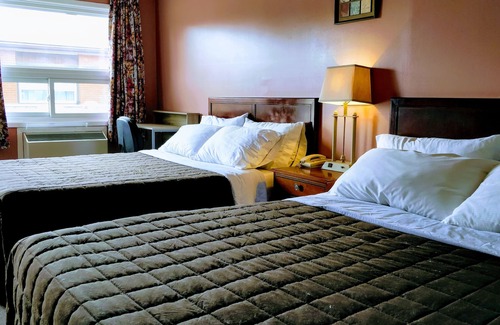 Midland Hotel | Kings Inn Midland