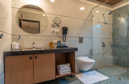 Talala Resort | Kings Kraft River Side Resort
