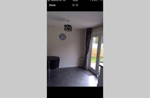 Aberdeen House | Kingseat 3 Bed Home With Fast Fibre WiFi &Parking