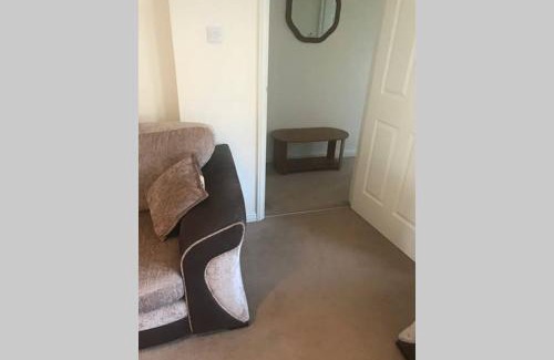 Aberdeen House | Kingseat 3 Bed Home With Fast Fibre WiFi &Parking