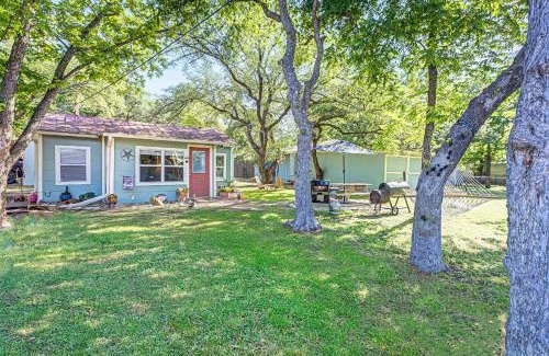 Kingsland House | Kingsland Duo 2 Cottages in 1 w Lakeview