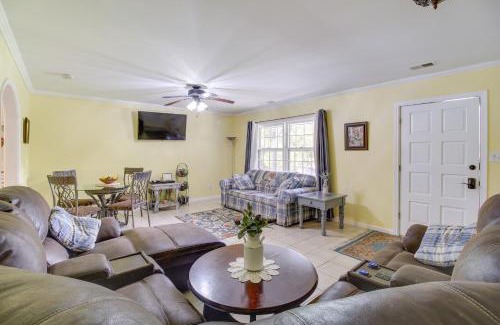 Silver Creek House | Kingston Home with Shared Pool - 23 Mi to LakePoint!