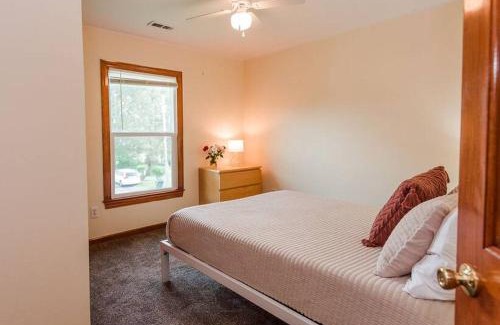 Kinston Apartment | Kinston Getaway #2