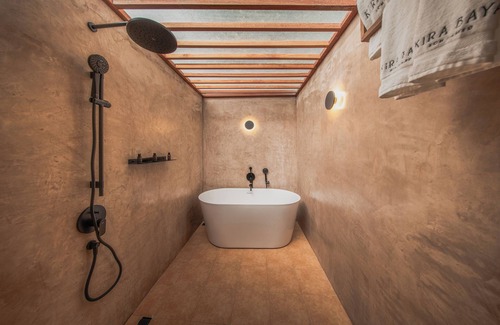 Rayong Resort | Kira Baya Koh Samed
