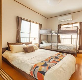 Honkomagome House | KiraKira House Elegant 3BR on Yamanote Line