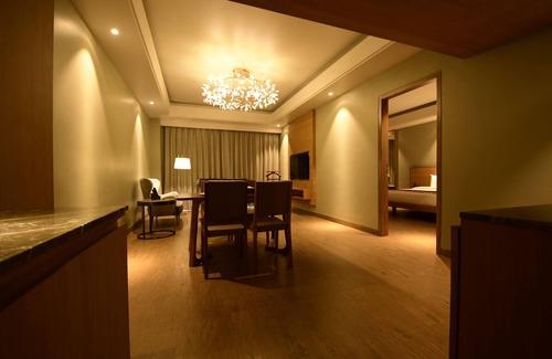 Sualkuchi Hotel | Kiranshree Grand