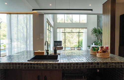 Bandung Villa | Kireina Mori Villa 6BR with heated pool