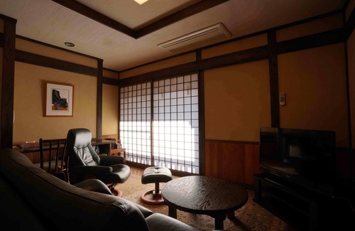 Kawazu House | KIRI NO KAHORI SAKURA
