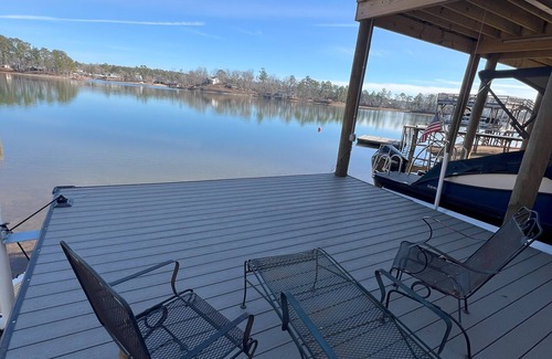 Dadeville Cabin | Kirkland Cabin on the Lake!